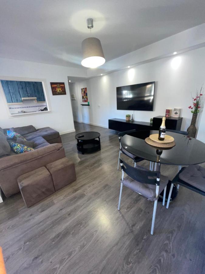 2 Bedroom Apartment Benalmádena Eksteriør bilde